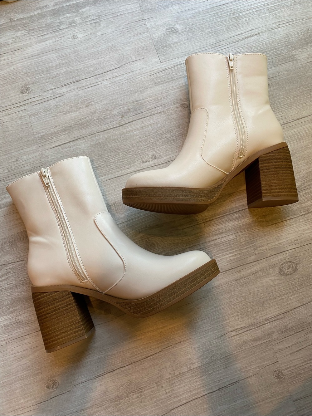 Block Heel Ankle Boots Off-White Gogo Boots